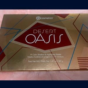 BH Cosmetics Desert Oasis Eyeshadow & Highlighter Palette